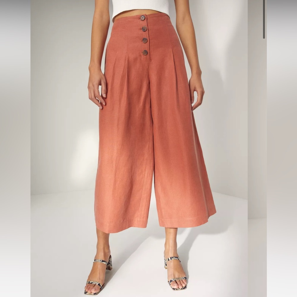 Aritzia- Wilfred Wander Linen Pant in Moroccan Spice